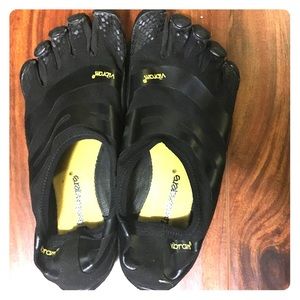 Vibram shoes